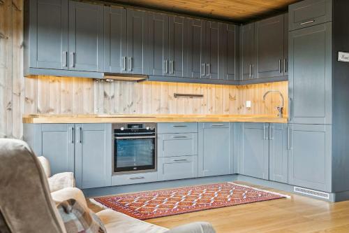 Very central and fresh apartment 4 bedr, 10p 2 floors, sauna, ski in and out Very central and fresh apartment 4 bedr, 10p 2 floors, sauna, ski in and out