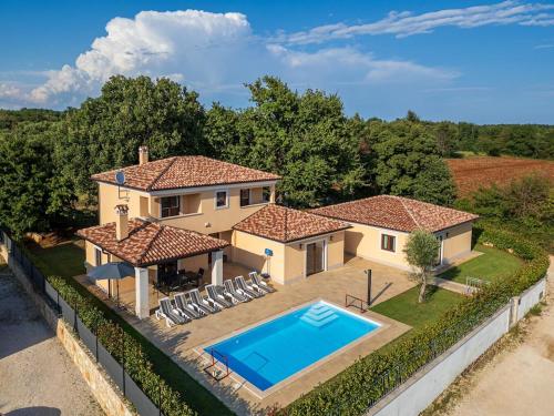 Villa RE by Istrialux – khách sạn tại Vidulini