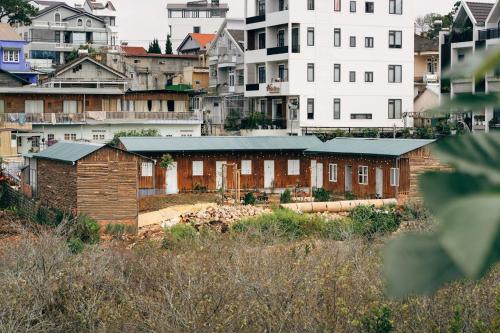 Nhà Ba Gian Homestay Đà Lạt