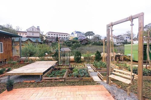 Nhà Ba Gian Homestay Đà Lạt