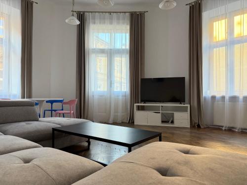 Corner Apartments Room Type - Three-Bedroom Deluxe Apartment Corner Apartments Room Type - Three-Bedroom Deluxe Apartment