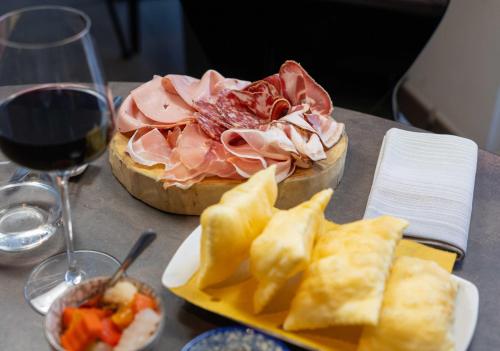 Hotel Cosmopolitan Bologna - image 11
