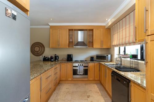Pearl Valley Golf Estate Lodge 1E in Simondium