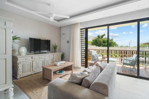 Indian Summer by IHR Indian Summer by IHR