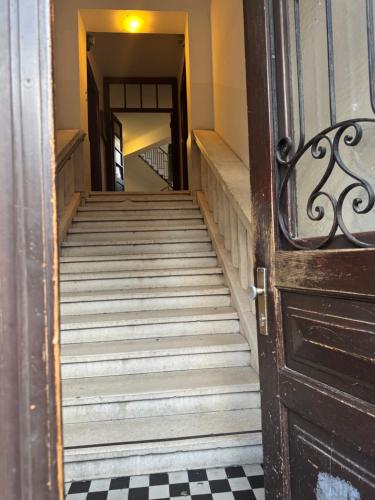 Apartman Laros 4