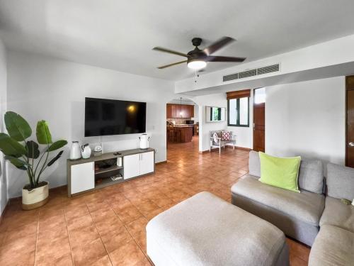 Rio Mar Village Beach Apt for Families and Groups – khách sạn tại Mameyes II