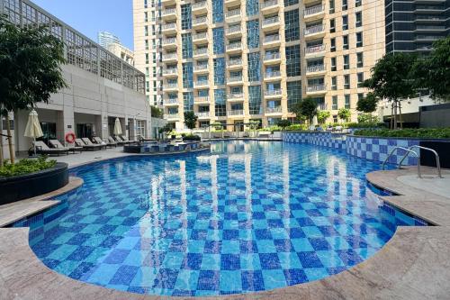 Sophisticated and Elegant 2BR in Downntown Dubai, Дубай (фото 6)