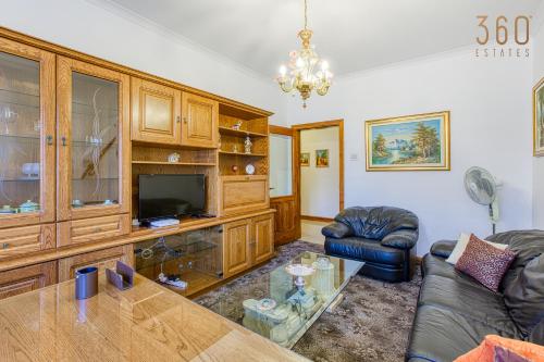 Authentic 2BR home in the heart of Valletta by 360 Estates, La Valletta (foto 5)