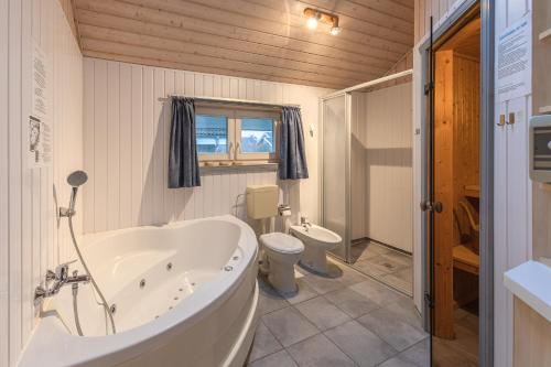 Fürdőszoba, Seeschwalbe Classic 3 in Rechlin