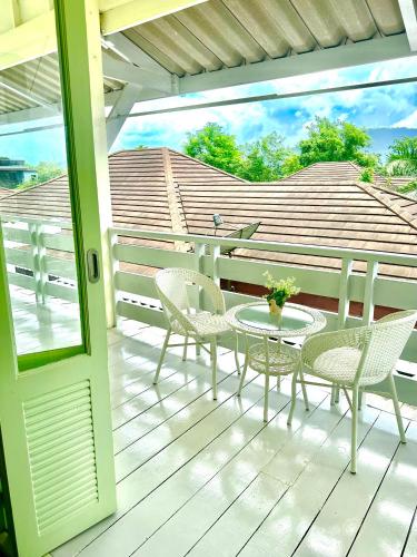 Zane Balcony House Ranong Hotel - 발코니/테라스