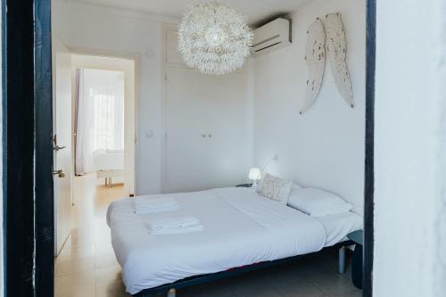 Villa with Private Pool room in WELCS VILLA 021 EMP CaZa con piscina privada