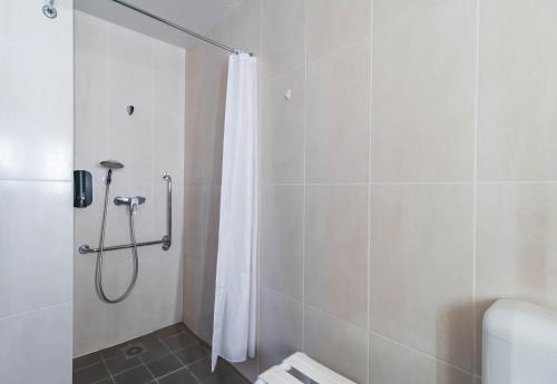 B&B Hôtel Saint-Brieuc - image 8