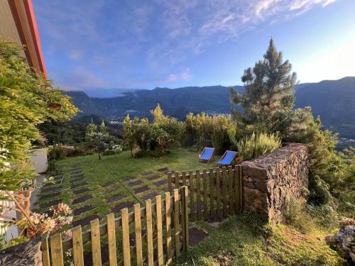 Mountain Retreat - ZemBica by Atlantic Holiday gîte à louer Beja