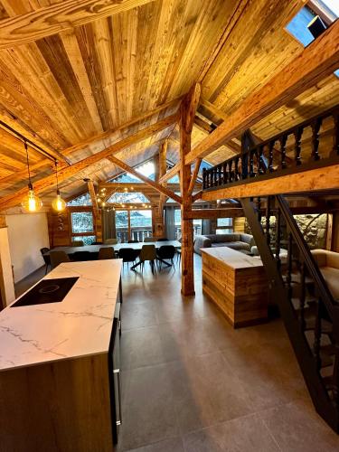Chalet Jean (Coeur de Morzine) Jacuzzi & Sauna in Morzine