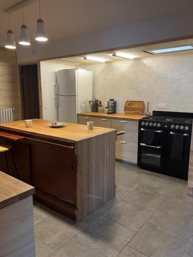 Grand appartement vue Montagne plein sud grand garage sur demande Grand appartement vue Montagne plein sud grand garage sur demande