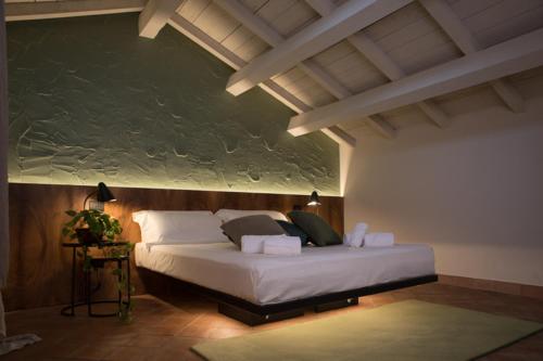 Superior Double or Twin Room image 10