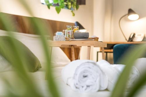 Superior Double or Twin Room with Garden View image 8
