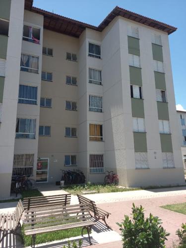 Apartamento CDHU em Guarujá (Apartamento CDHU em Guaruja) in ชารดิง วีร์จิเนีย