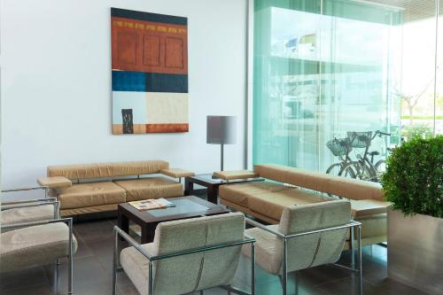 大厅, 埃尔切港住宿 (Port Elche) in 埃尔切