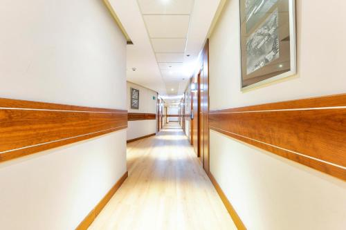 大堂, 阿薩法塔港瓦倫西亞住宿 (Port Azafata Valencia) in 瓦倫西亞機場