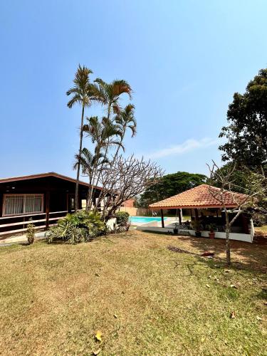 Chacara / Casa de Campo in Near Center