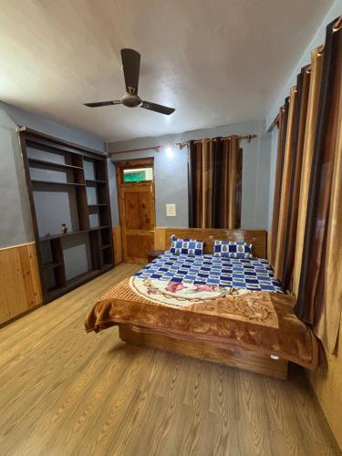 Great warriors homestay 2bhk apartment and rooms available in Jana