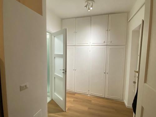 La Nuova Casa Di Zia - near metro A Ponte Lungo, Rzym (zdjęcie 8)