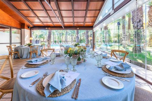 夜店, 千年花园住宿 (Jardin Milenio) in 埃尔切