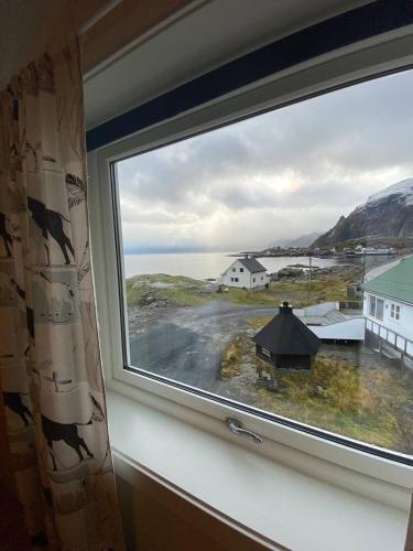Kilátás, Inger- og Petterhuset in Tind