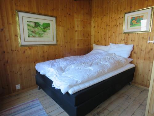 Valen Cabins in Reine Valen Cabins in Reine