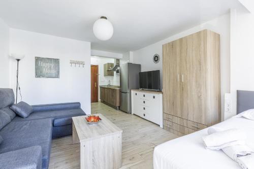 A&N Poolside Coastal Studio Torre del Mar - image 4