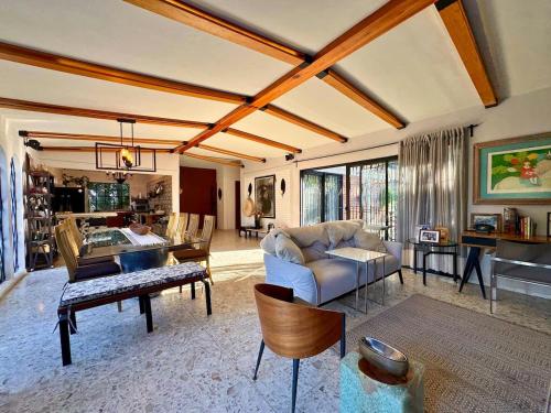 Luxurious Ranch Retreat in Nature - Tepotzotlán (Luxurious Ranch Retreat in Nature - Tepotzotlan) in San Juan De Las Tablas