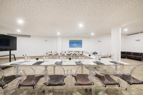 634380788 Farol Hotel