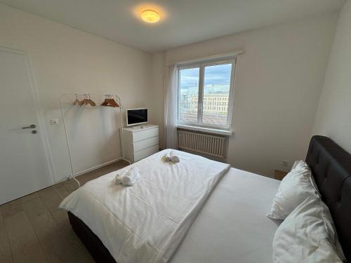Downtown Dream 3,5BR with Balcony and Style BA32, Zúrich (foto 8)