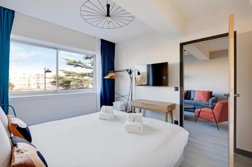 North Paris Suite - image 7