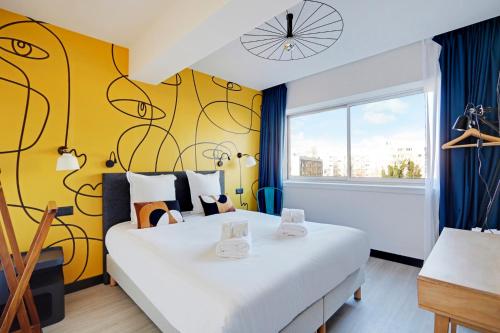 North Paris Suite - image 12