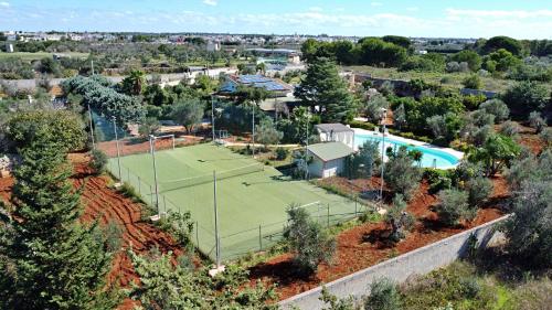 Villa Velisia - Con Ampia Piscina E Campo Da Gioco Privato, Magorano