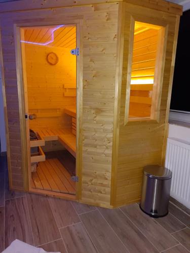 Penzion a wellness - JILAN, Náves Svobody 39, Olomouc (Penzion a wellness - JILAN, Naves Svobody 39, Olomouc) in โฮลิเซ