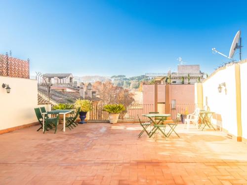 Spacious 2BR in the historic center 3