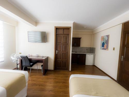 2 double beds