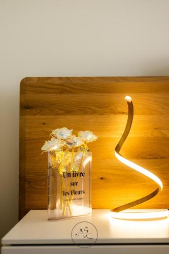 Mercury Tower Seafront Level 24 Apart Hotel-Style Mercury Tower Seafront Level 24 Apart Hotel-Style