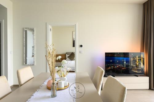 Mercury Tower Seafront Level 24 Apart Hotel-Style Mercury Tower Seafront Level 24 Apart Hotel-Style