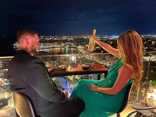 Mercury Tower Seafront Level 24 Apart Hotel-Style Mercury Tower Seafront Level 24 Apart Hotel-Style