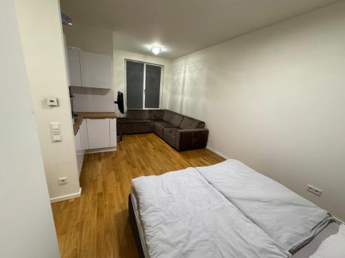 Berlin Apartment Genthiner 3, Берлин (фото 2)