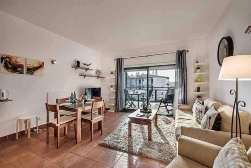 Lovely 1 Bedroom Apartment in Resort with Pool — other in Rua Quinta Do Landeiro, Lagos Portugal, 8600-302