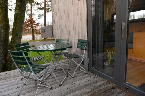 Balcony/terrace, Tiny House Pioneer 4 - Green Tiny Spot Friesland in Schortens