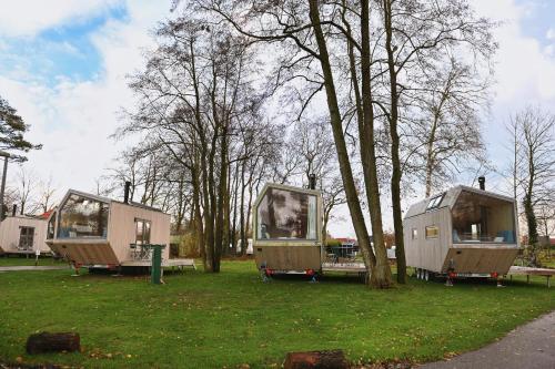 Exterior view, Tiny House Pioneer 4 - Green Tiny Spot Friesland in Schortens