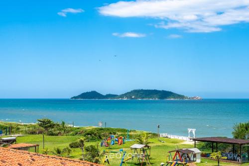 منظر, Lindo Apto Zen Pé na Areia com Jacuzzi em IBC0205 (Lindo Apto Zen Pe na Areia com Jacuzzi em IBC0205) in Morro das Pedras