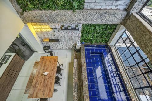 TERRA - Heated Small Pool, BBQ & AC Lleras Park, Medellín