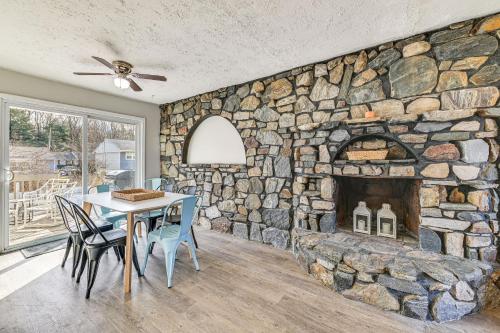 1 Mi to Dtwn Home with Deck in Saratoga Springs